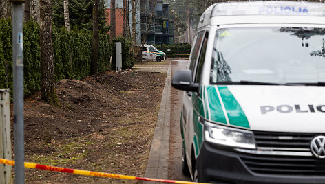 Prie Leonido Volkovo namų dirba policijos pareigūnai