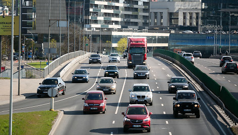 Transporto eismas ties „Pedagoginio universiteto“ žiedu