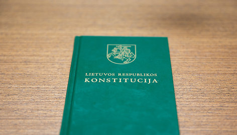 LR Konstitucija