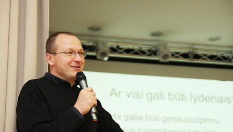 Kunigas Rytis Gurk&scaron;nys
