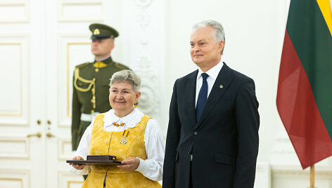 Rita Urnėžiūtė, Gitanas Nausėda