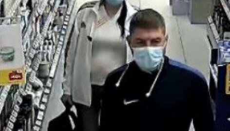 Vagystės i&scaron; prekybos centro tyrime ie&scaron;komi žmonės