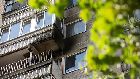 Gaisras daugiabučio bute Justini&scaron;kių gatvėje