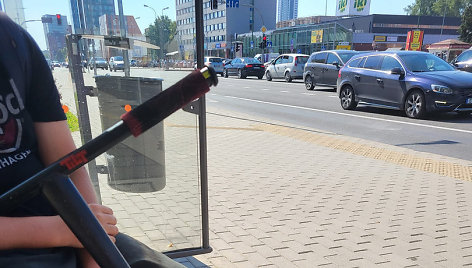 Klaipėdoje viešėjusi vilnietė Ieva stebėjosi, kodėl į autobusus nepriimami vaikai su paspirtukais.