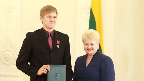 Apdovanojamas Žygimantas Skučas