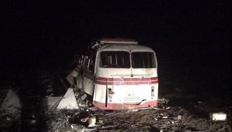 Ant minos užvažiavęs autobusas Artemivske.