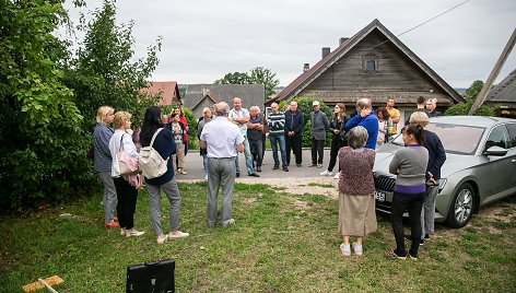 Žiežmarių gyventojai kyla į kovą prieš naujus namus neįgaliesiems