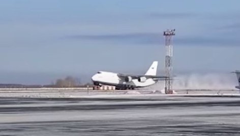 „Antonov An-124“