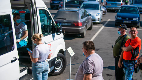 Naujojoje Vilnioje mobilusis vakcinacijos centras