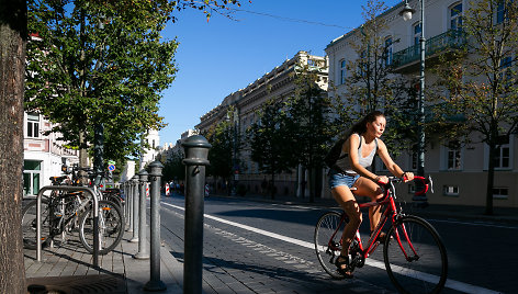 Dviratininkė Gedimino prospekte