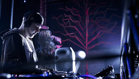 DJ Quest