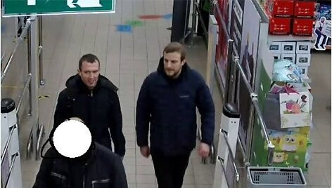 Ie&scaron;komi vyrai
