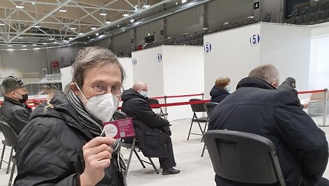 Liudas Mažylis gavo pirmąjį skiepą nuo COVID-19