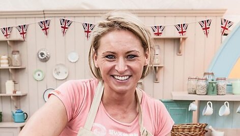 &Scaron;e&scaron;tajame &bdquo;The Great British Bake Off&ldquo; sezone varžysis ir lietuvė Ugnė Bubnaitytė