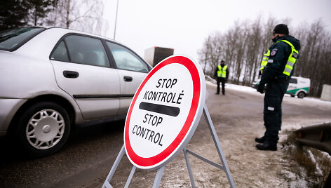 Policijos kontrolės postas prie Ukmergės gatvės &scaron;alia Avižienių