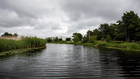 Šventoji ir jos vaizdai – iš upės ir nuo kranto