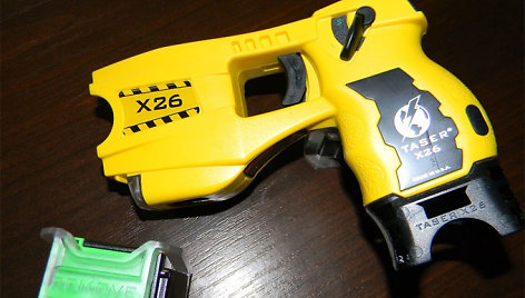 Prietaisas „Taser“