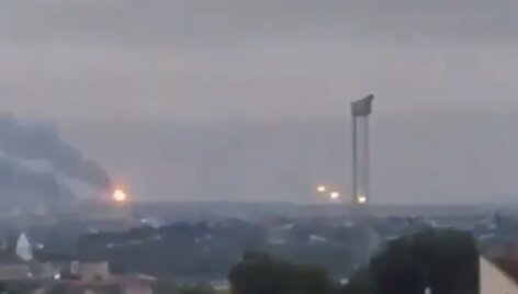 Ukraina smogė vienai didžiausių &bdquo;Rosneft&ldquo; naftos perdirbimo gamyklų