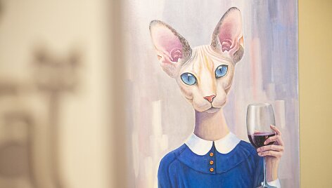&bdquo;Cat Cafe&ldquo; kavinės akimirka