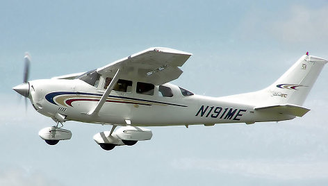 „Cessna 206“