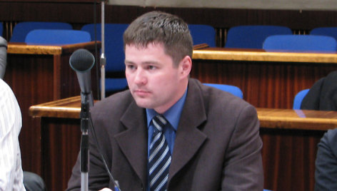 Atvirą laišką prezidentei pasirašė ir tarybos narys Viačeslavas Titovas.