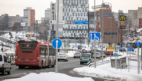 Eismas Pilaitės prospekte