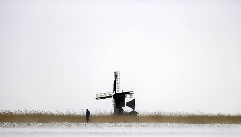 &Scaron;iaurės Europą pasiekė stingdantis &scaron;altis, Nyderlanduose &ndash; pirma per 10 metų žiemos audra