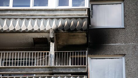 Gaisras daugiabučio bute Justini&scaron;kių gatvėje