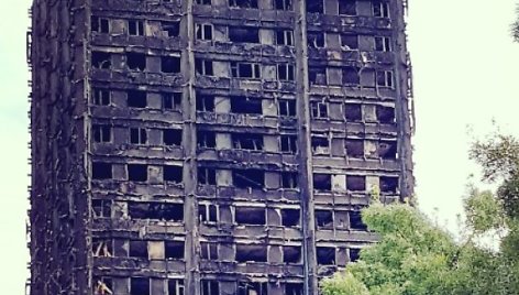 Sudegęs  „Grenfell Tower“ pastatas