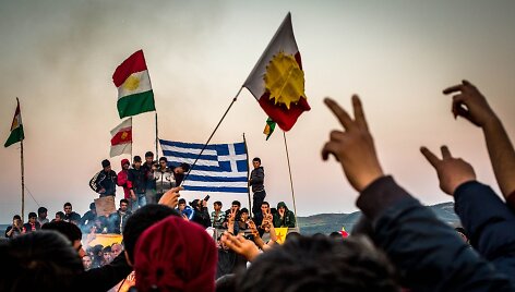 Idomeni pabėgėlių stovykloje &scaron;venčiamas Nauruzas - persų naujieji metai