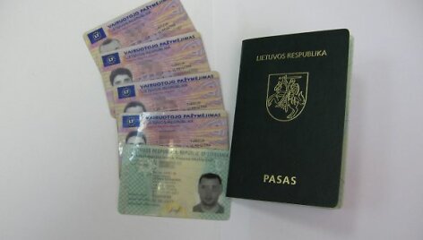 Lietuvos įstatymai neleidžia naudotis keliais vairuotojo pažymėjimais.