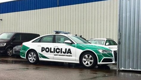 Policijos automobilio dizaino variantas
