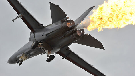 Naikintuvas F-111