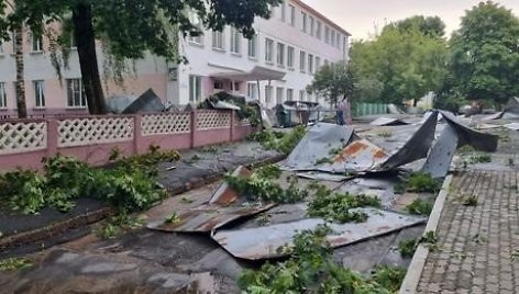 Uragano padariniai Mozyriaus mieste
