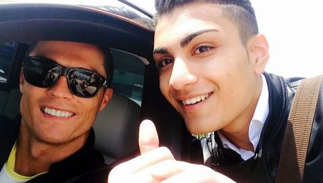 Cristiano Ronaldo ir jo gerbėjas Shanta 