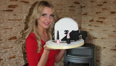 Monika &Scaron;edžiuvienė