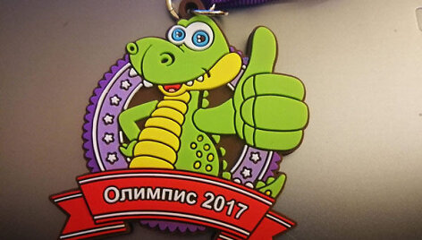 &Scaron;tai tokius medalius už laimėtus konkursus namo parsine&scaron;ė Vitės progimnazijos pradinukai.