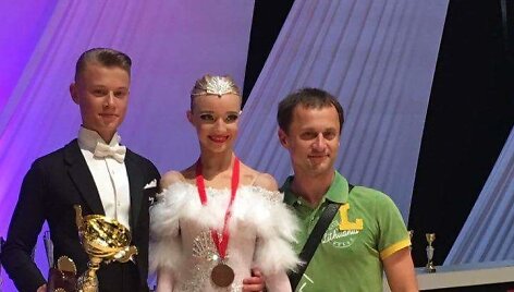 Karolis Burneikis ir Izabelė &Scaron;ekaitė laimėjo pasaulio čempionato bronzą
