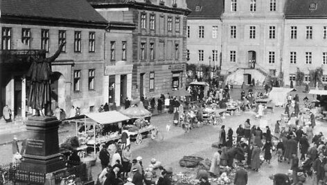 Tilžės turgaus aik&scaron;tė (1930 m.)