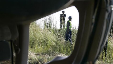 Zimbabvės ministrą pirmininką Morganą Tsvangirai ir jo žmoną vežusį automobilį penktadienį taranavo sunkvežimis.