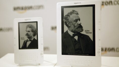 Knygų skaitytuvai &bdquo;Kindle DX&ldquo; ir &bdquo;Kindle 2&ldquo;
