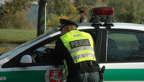 Policija