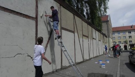 Grafitininkams skirtos vietos, kur jie galės išreikšti savo meną.