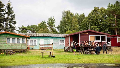 Šventoji ir jos vaizdai – iš upės ir nuo kranto