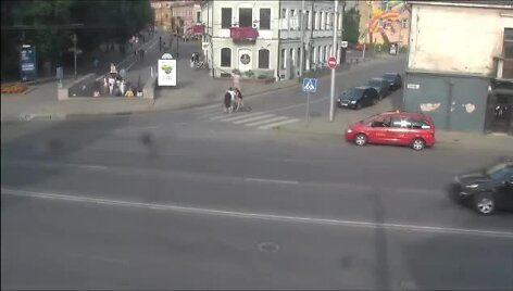 Pilieti&scaron;kos merginos dėka Kauno centre sulaikyti du plė&scaron;ikai