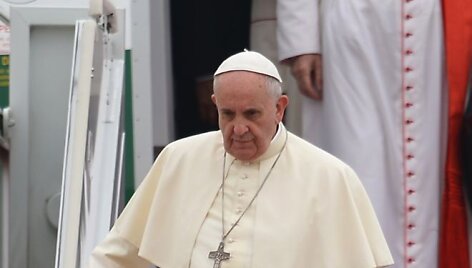 Popiežius Pranci&scaron;kus atvyko į Pietų Korėją