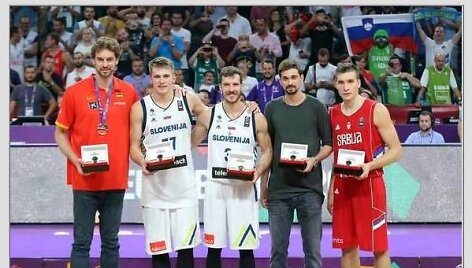 Geriausių žaidėjų penketas (i&scaron; kairės): P.Gasolis, L.Dončičius, G.Dragičius, A.&Scaron;vedas ir B.Bogdanovičius.