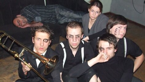 Grupė &bdquo;Suicide DJs&ldquo; kupina įspūdžių grįžo i&scaron; koncertinių gastrolių.