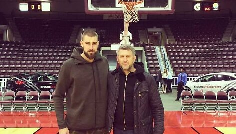 Jonas Valančiūnas ir Darius Maskoliūnas