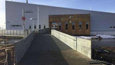 Aliaskoje bandyta įsiveržti į &scaron;ią mokyklą